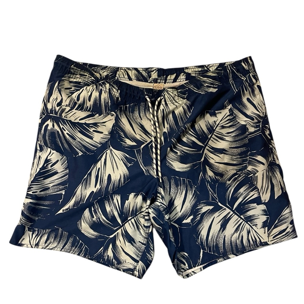St Johns Bay Swim Trunks L Palm Leaf Blue